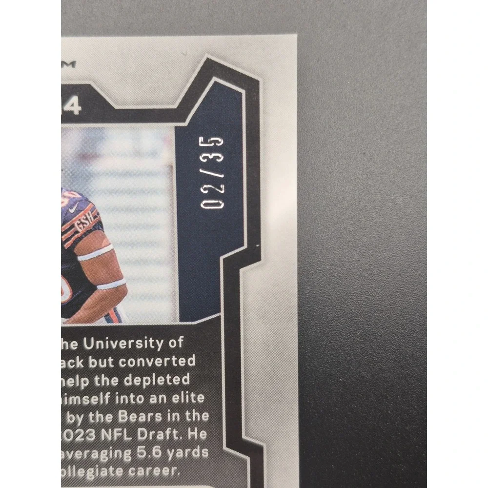 2023 Panini Prizm Rookies Roschon Johnson #314 Red Shimmer Prizm /35 (RC) Bears
